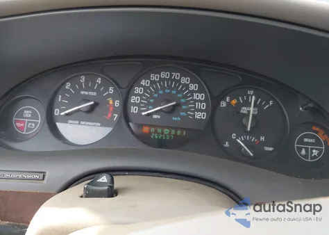 1998 Buick Regal Gs из США, поврежденный, VIN 2G4WF5213W1446664